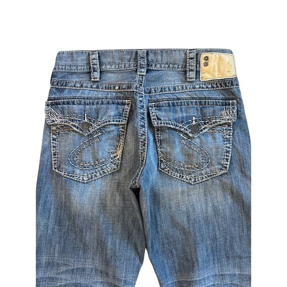 Silver Jeans Mens Sz 32x30 Blue Gordie Flap Relaxed Fit Distressed Thick Stitch - Picture 3 of 11